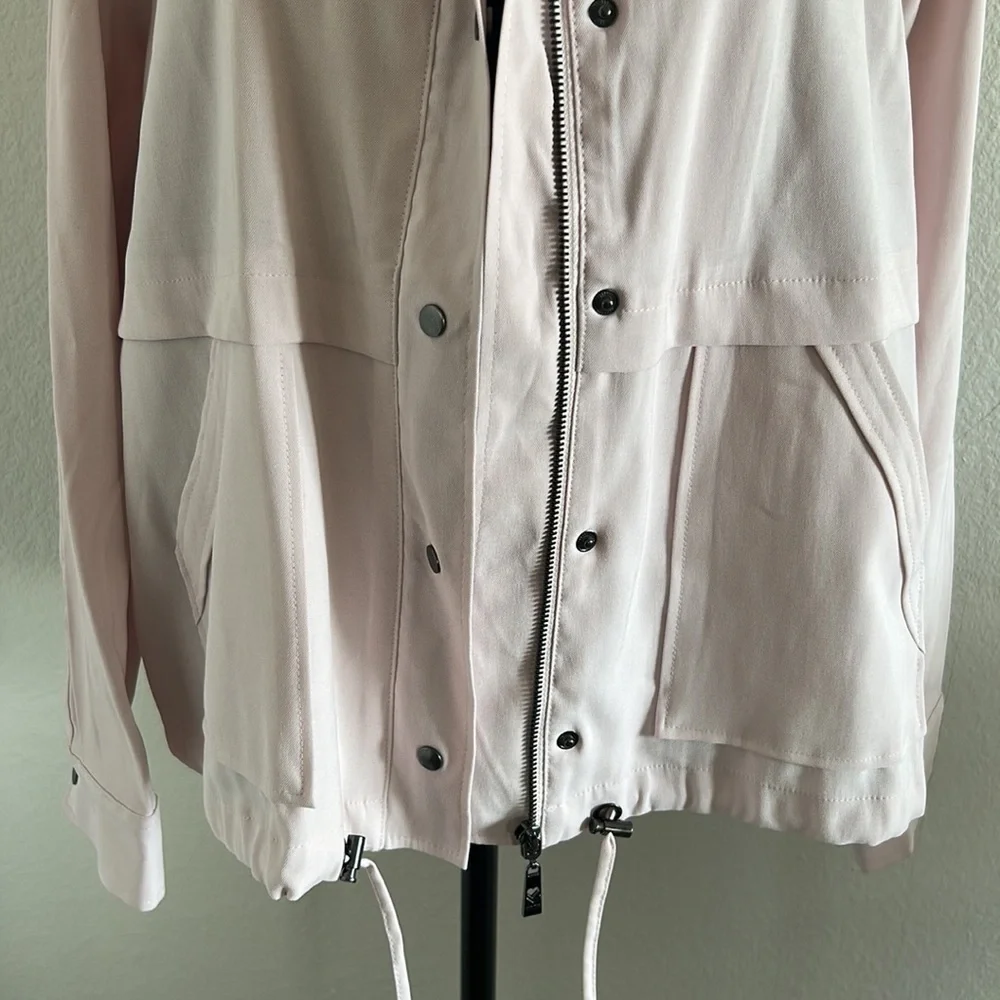 Belle by Kim Gravel Twill Utility Jacket in Pink Quartz Size Medium - Picture 4 of 12